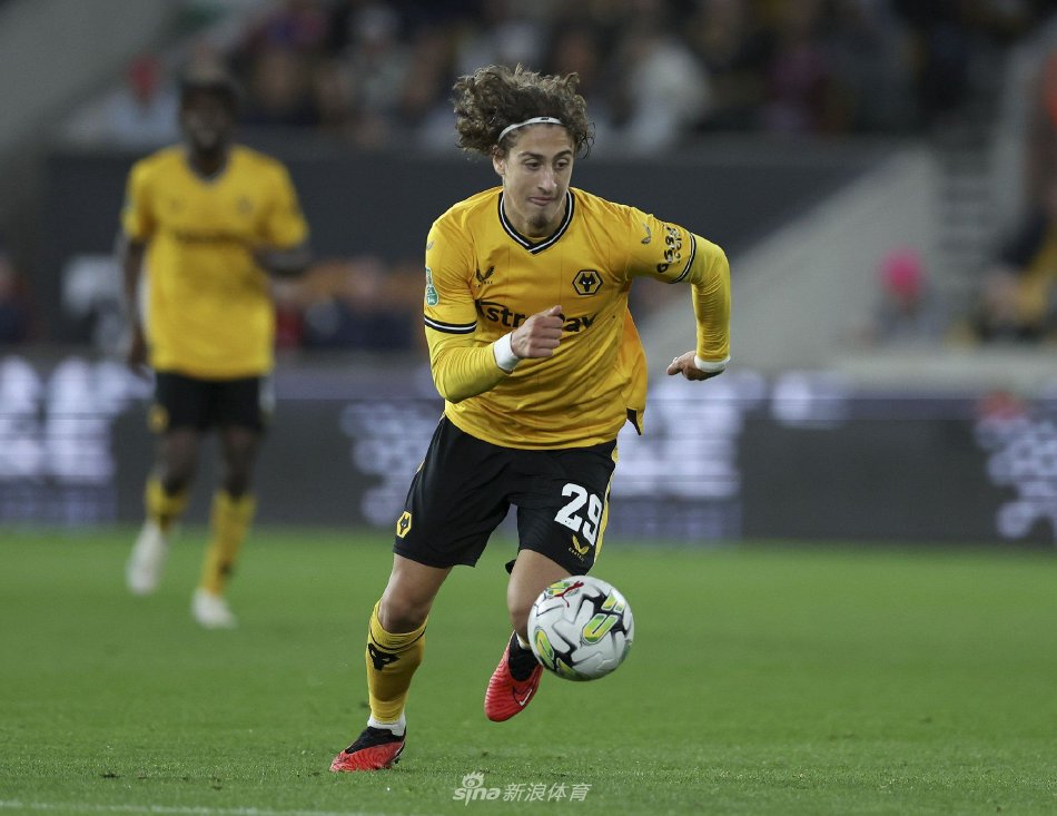 上半场率先 上半场率先