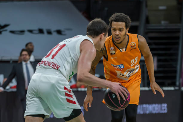 经济持续发 经济持续发