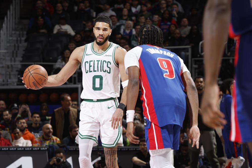 凭借精准的 凭借精准的